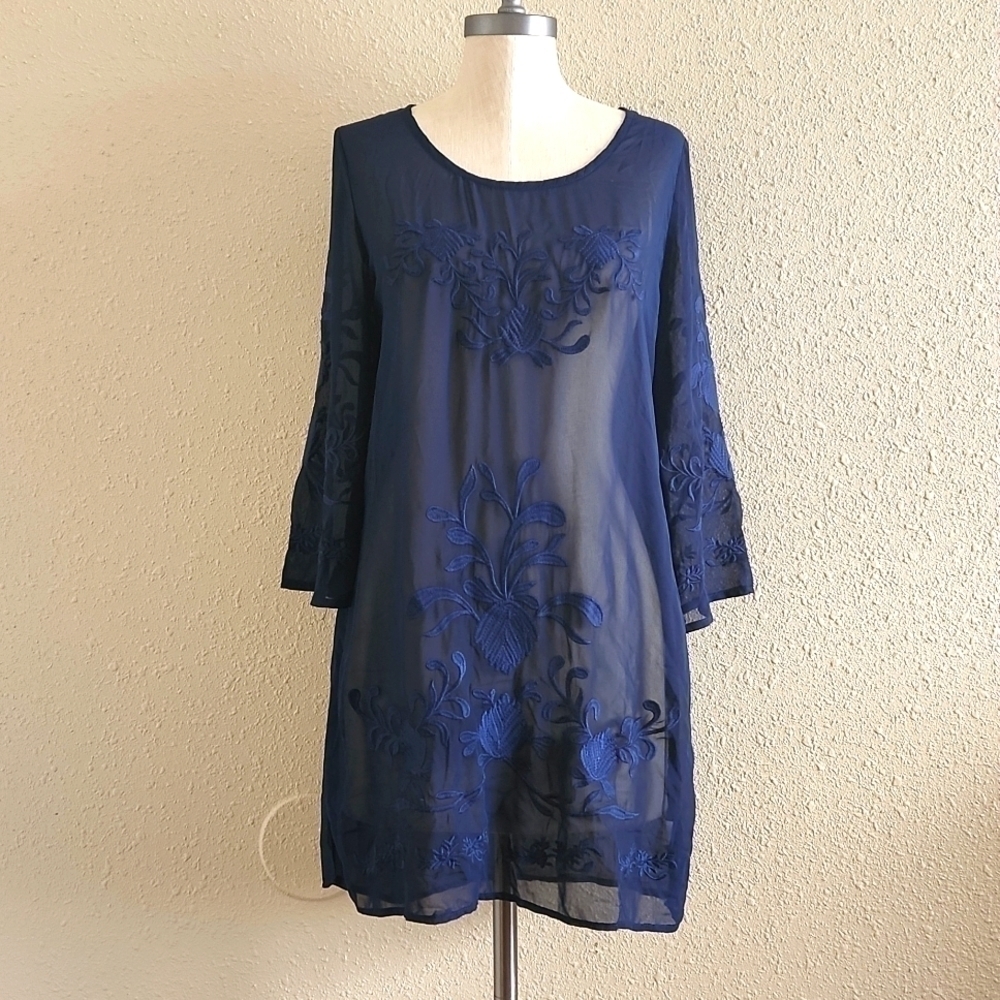 𝅺Mollo Rello Blue Sheer Embroidered Tunic Top